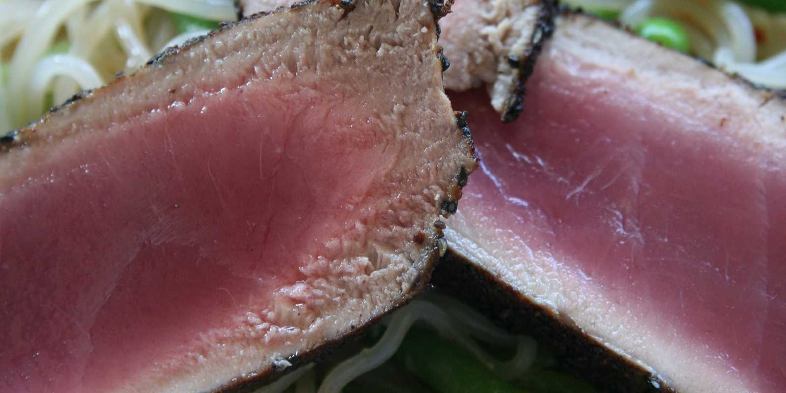 Seared tuna